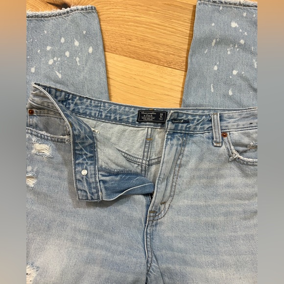 Abercrombie & Fitch Annie High Rose Girlfriend Jeans - Size 28 - Picture 3 of 6